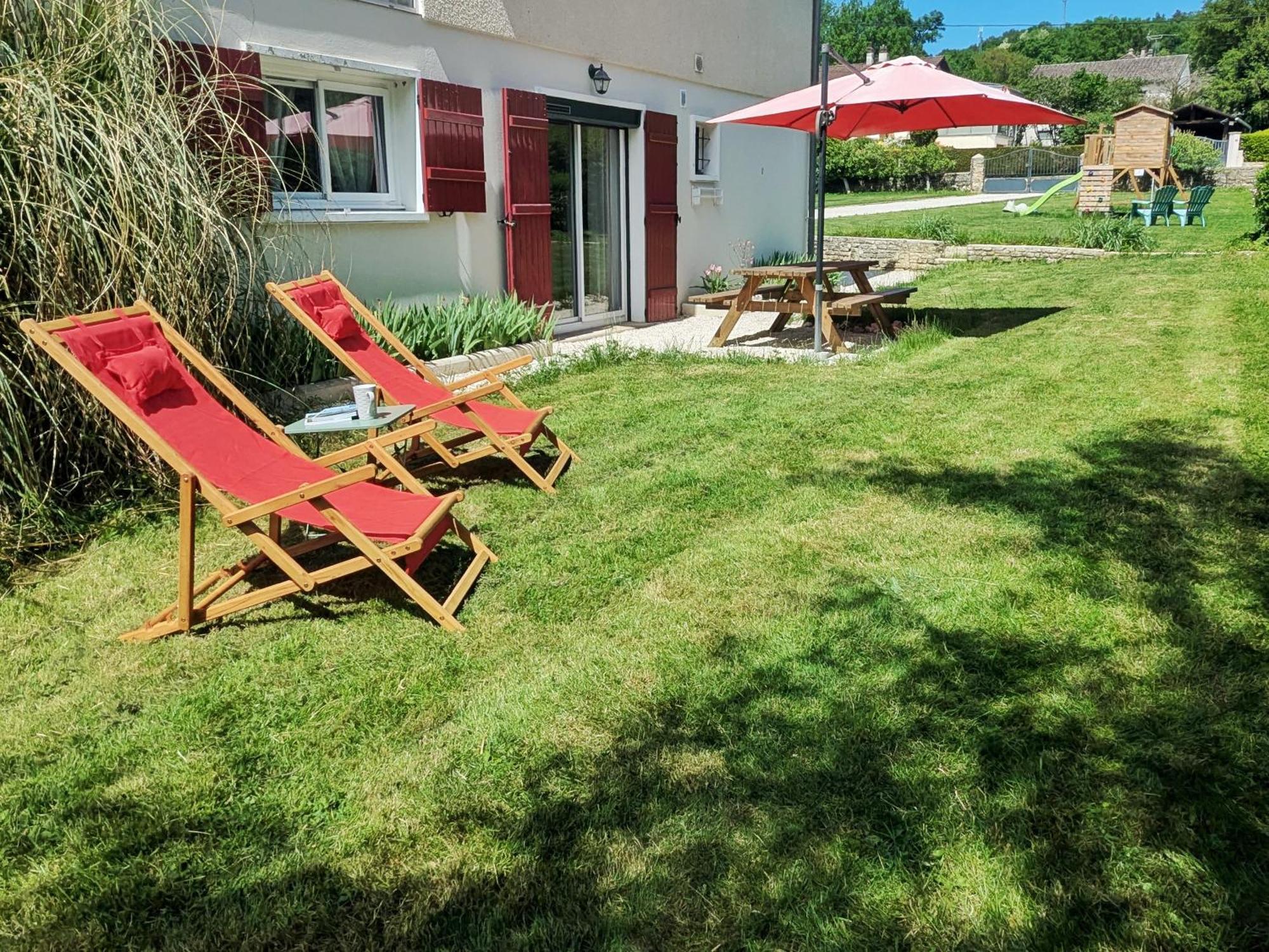 Au 10 Le Long Du Canal Fain-Les-Montbard 외부 사진